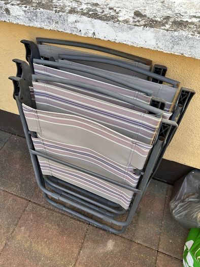 4 Foldable Garden Chairs