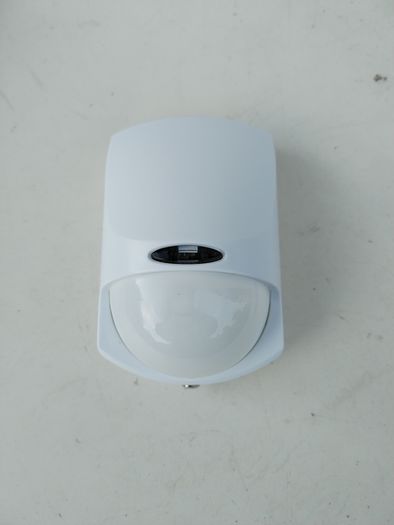 Passive Infrared Motion Detector Sensor For Wired Alarm System - Install in House - Office - Hallway, Landing, Sitting Room, Lounge, Kitchen, Dinning Area, Utility, Garage, Shed