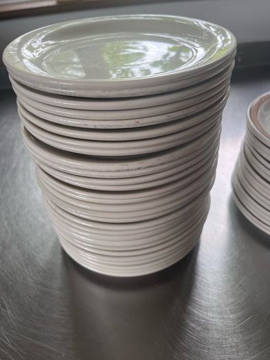carrigaline side plates x 45 ( collectable)