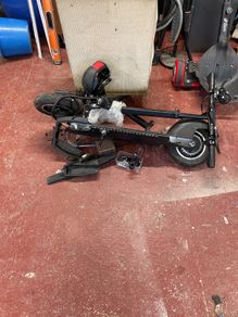 Electric scooter