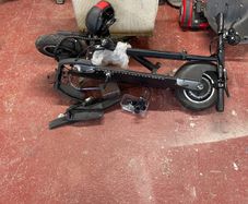 Electric scooter