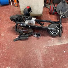 Electric scooter
