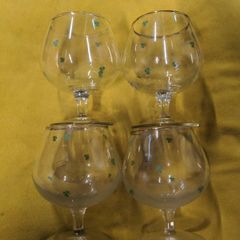 VINTAGE Shamrock,gold trimmed Brandy glasses set of 4.