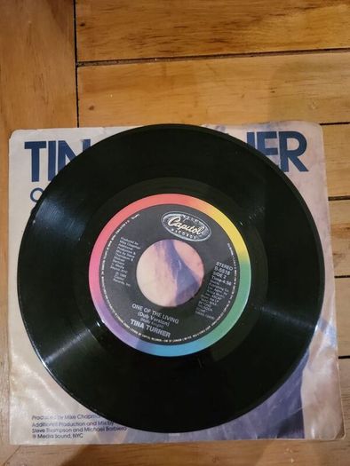 Tina Turner One Of The Living 7 inch Vinyl 1985 Capitol