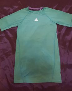 Adidas T-Shirt size J/L 18Y