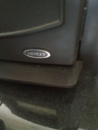 Henley Integrated Stove