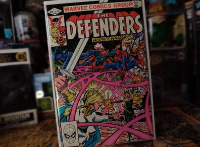 Defenders ! Issue #109 ! Valkyrie's Vengeance ! Bronze Age Comic from 1982 ! by Marvel !