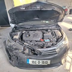 2015 Toyota corolla for breaking