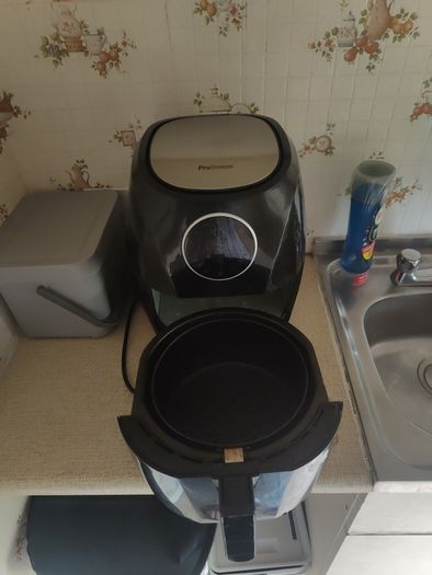 Probreeze air fryer