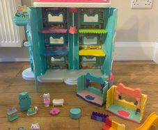 Gabbys Dollhouse