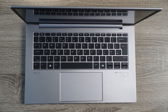 HP ZBook Firefly 14 G11 | Ryzen 7 Pro 8840HS | 16GB | 512gb