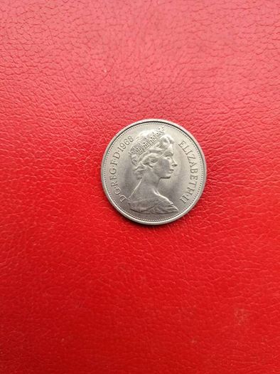 1968 Uncirculated First Day Issue British 10 'New Pence'
