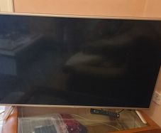 50 inch LG TV