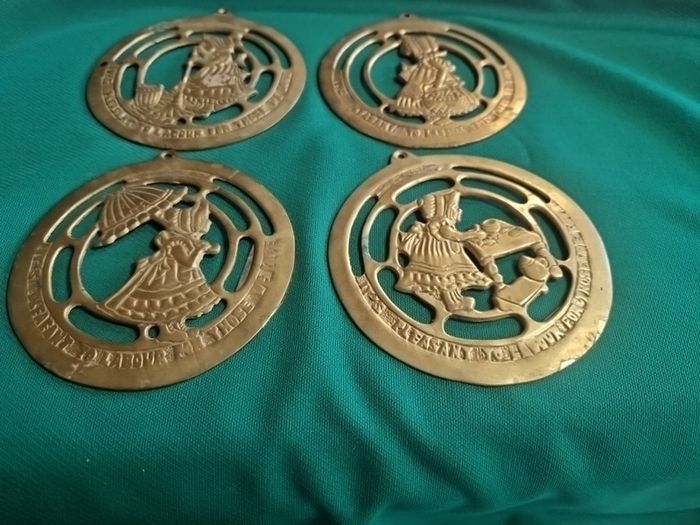 Brass decor