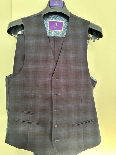 Mens Suit