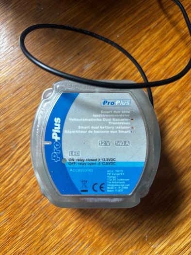 12V Battery Isolator for leisure battery charging for Camper