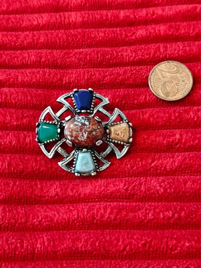 Costume Celtic Style Brooch - Nice Quality (CS17)