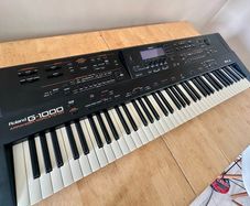 Roland G-1000 Workstation Arranger