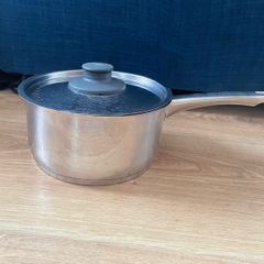 Free Saucepans