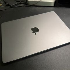 macbook air m3 + case