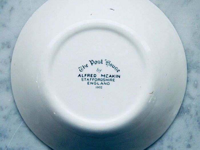 The Post House Alfred Meakin  Cereal  Bowl