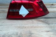 Volkswagen Passat b8 taillight