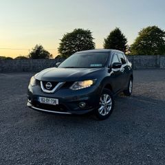 152 Nissan Xtrail 7 seater call or text