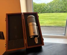Neumann U47 Fet