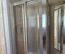 Complete 800 x 1000mm Shower Enclosure and Shower Set