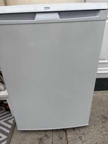 freezer BEKO white used but one or two year old only work perfect