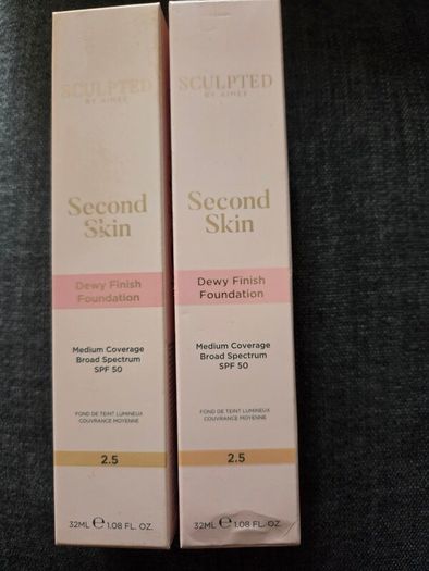 Sculpted by Aimee Second Skin foundation dewy shade 2.5