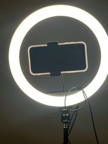 tripod light
