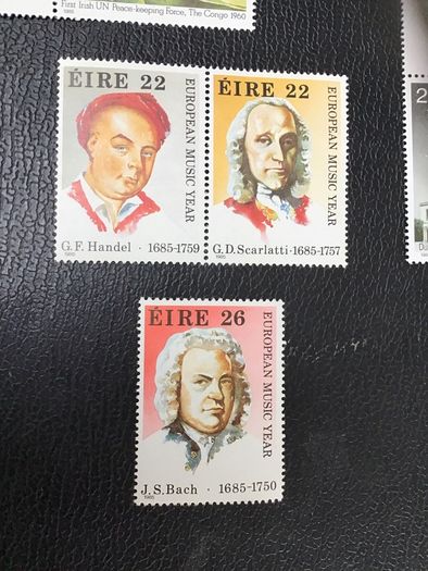 9 Miscellaneous Mint Irish Stamps.