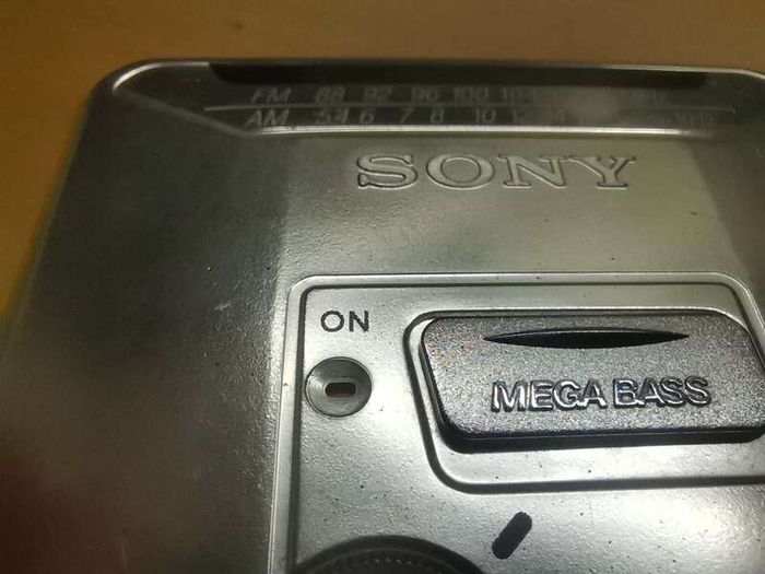 Sony WM-FX183 Walkman Cassette Player