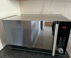 Kenwood K25MMS14 Solo Microwave-Silver
