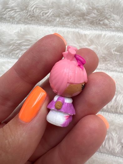 Lalaloopsy Tinies Swirly Figure Eight Girl approx. 3.5 cm. Used Please see photos