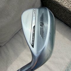 46 degree sm10 titleist vokey wedge
