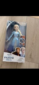 Disney Frozen II Singing Elsa Doll NEW