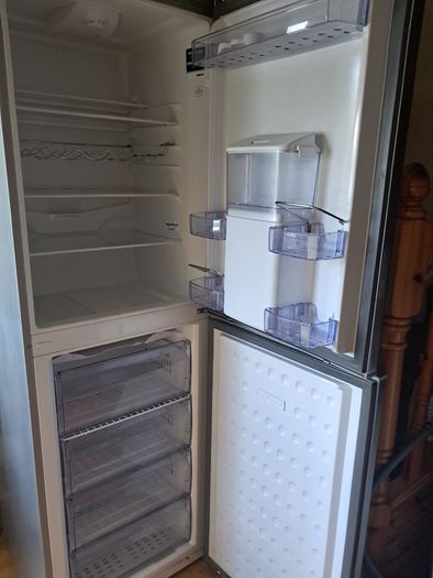 Fridge freezer