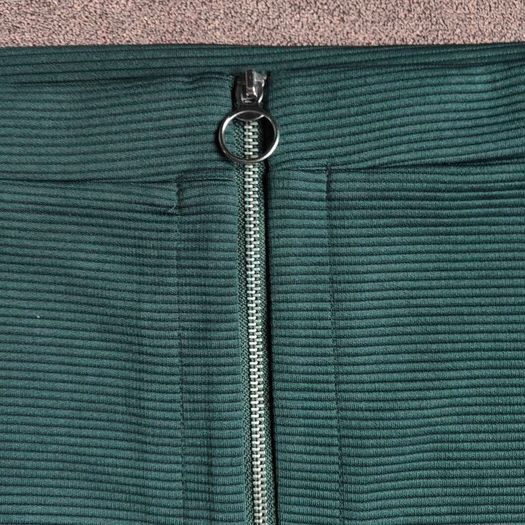 Green Pencil skirt size 8