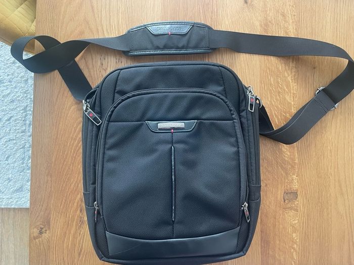 Samsonite Crossbody Bag