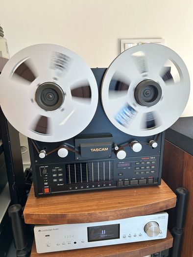 tascam tsr8 reel to reel tape recorder