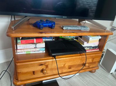 Tv corner unit