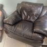 2 seater sofa & 2 armchair's Image 8