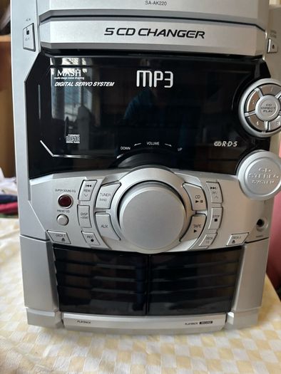 panasonic MP3 player with speakers