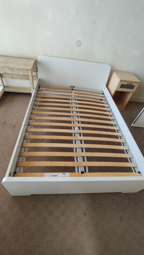 Double bed