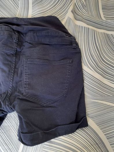 Maternity shorts