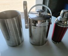 cocktail equipment