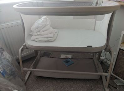Maxi-Cosy Iora Co-Sleeper Beige