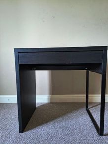 IKEA Micke table